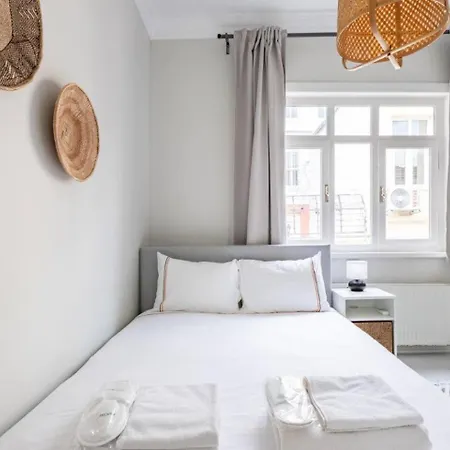 بيت للعطل Beautiful Bright 3bd15bath Central House! #345