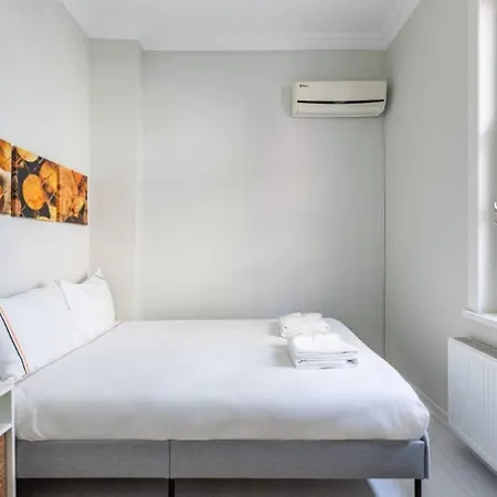 Beautiful Bright 3bd15bath Central House! #345 بيت للعطل *